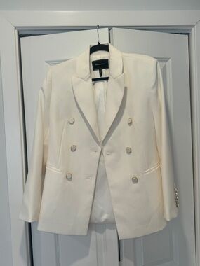 Classy BCBGMAXAZRIA Cream Double-Breasted Blazer Size Xs